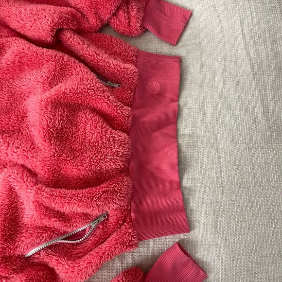 Savvi fleece pullover - Picture 3 of 4